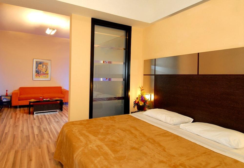 Suite Hotel Merlot - Бейрут Екстериор снимка
