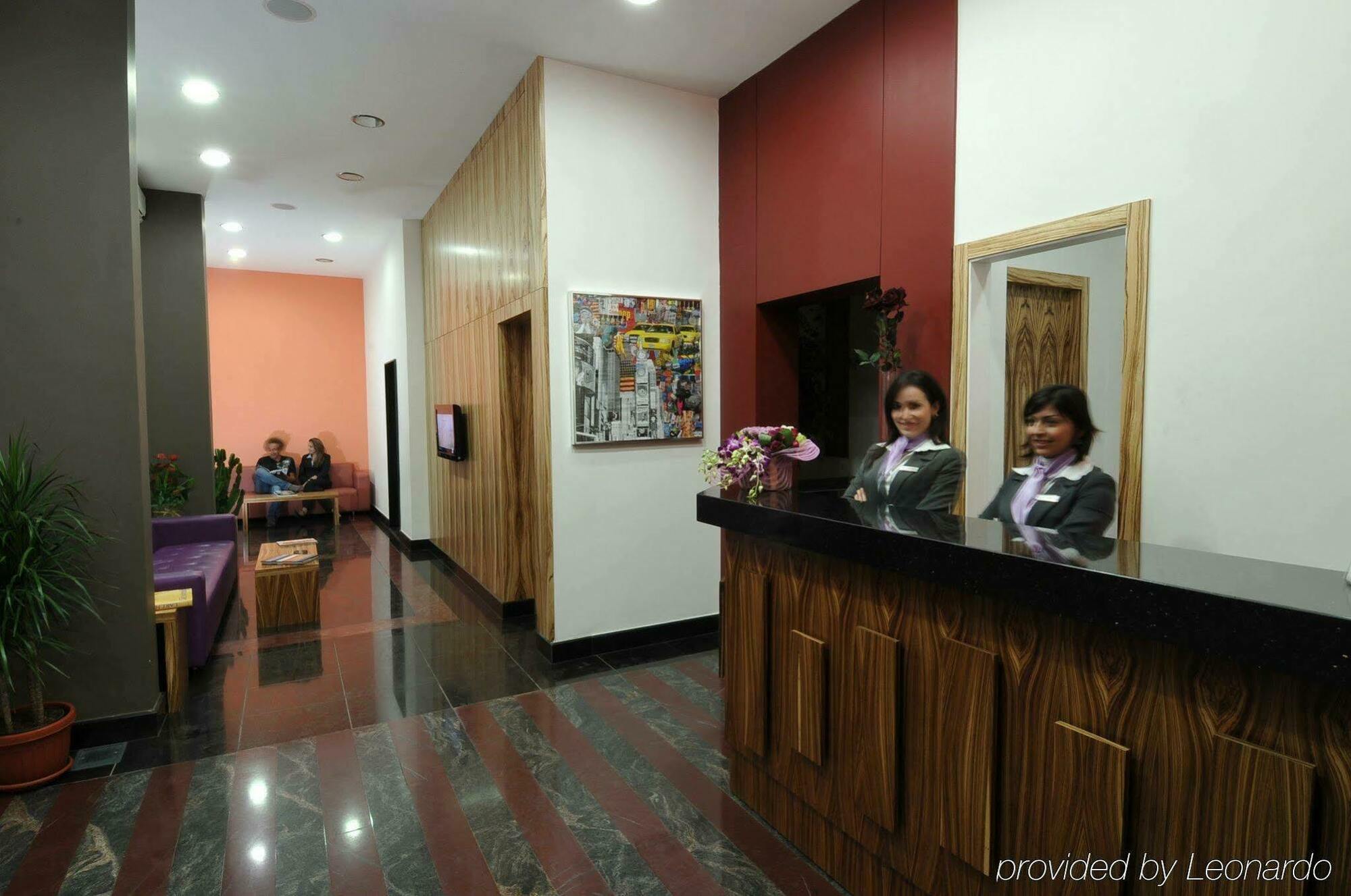 Suite Hotel Merlot - Бейрут Екстериор снимка